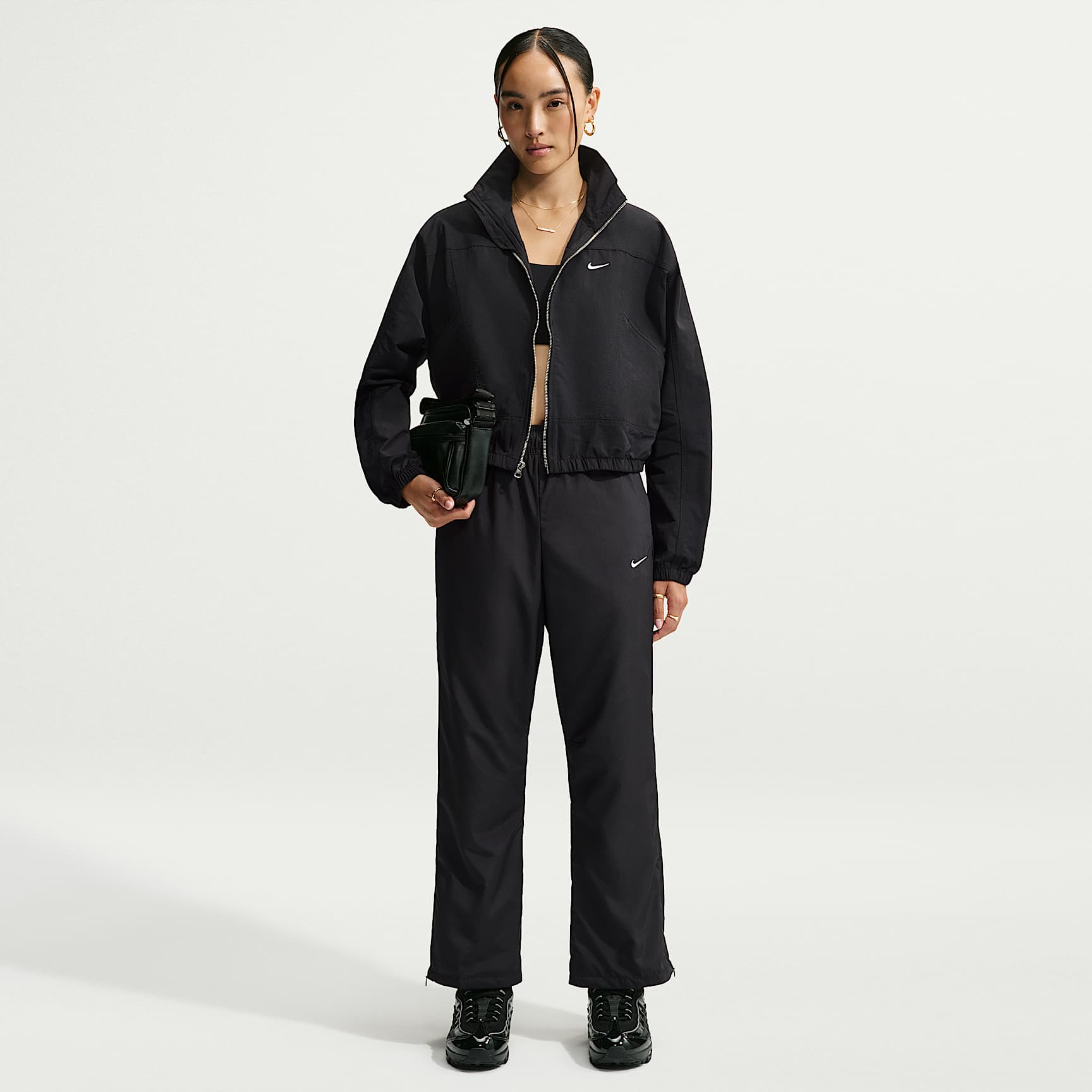 Nike Sportswear Classic Women's Mid-Rise Open-Hem Trousers. Nike ID